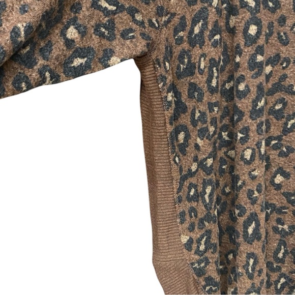 Maurices Haven Animal Print Boat Neck Fleece Sweater XL - Picture 4 of 5